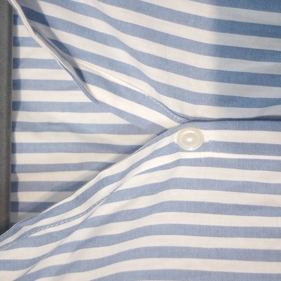 LOVE BY Gap button downshirt size xs - Picture 3 of 6